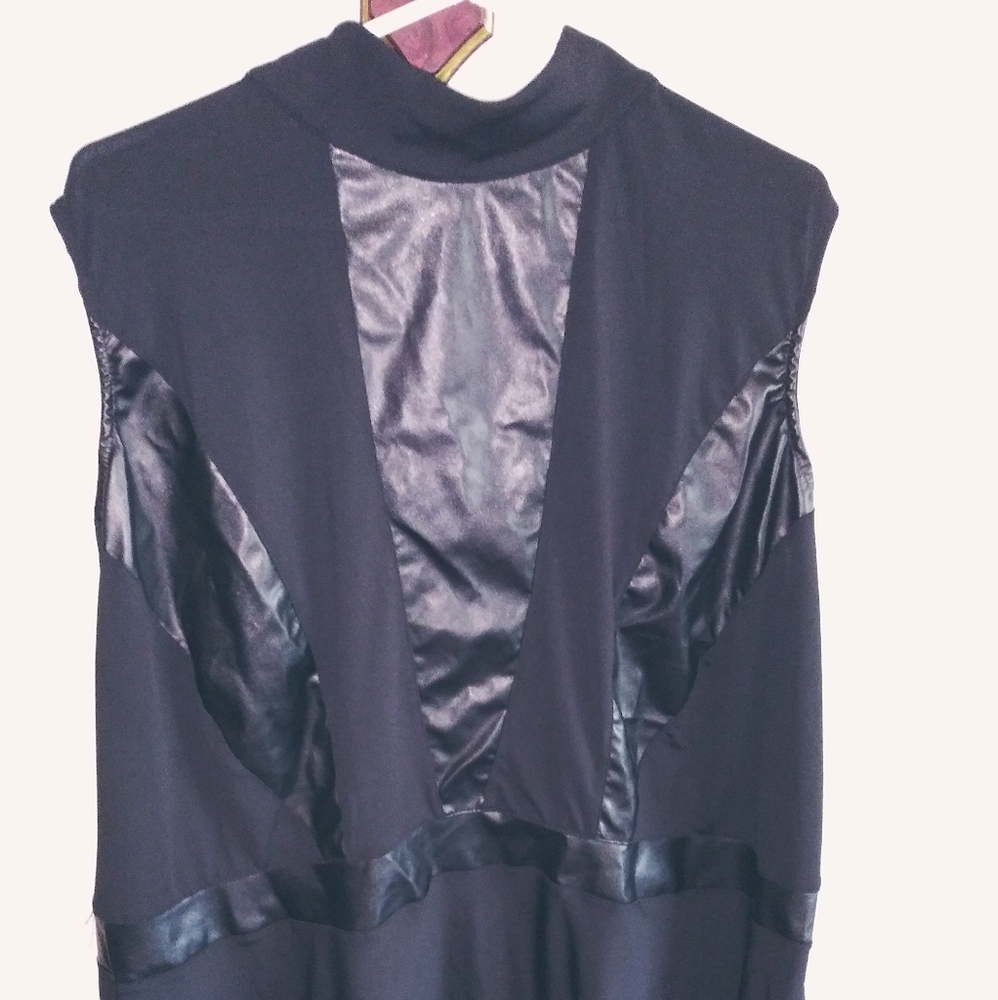 Shealth leather top